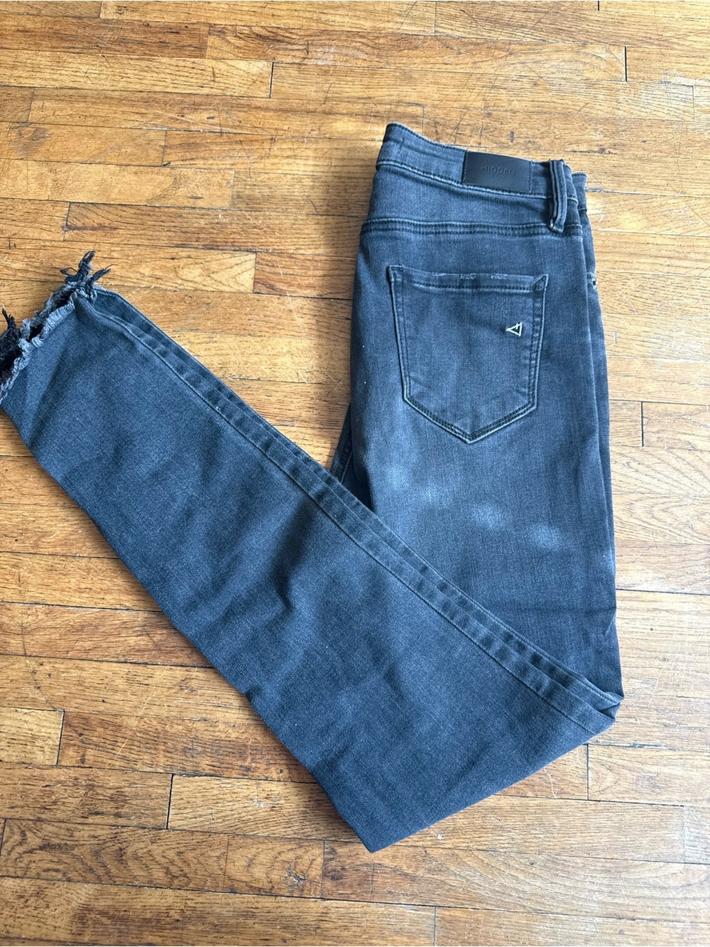 Women’s Black Washed Skinny Jeans